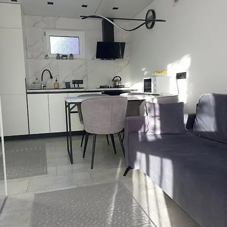Appartement New And Comfort Oezjhorod